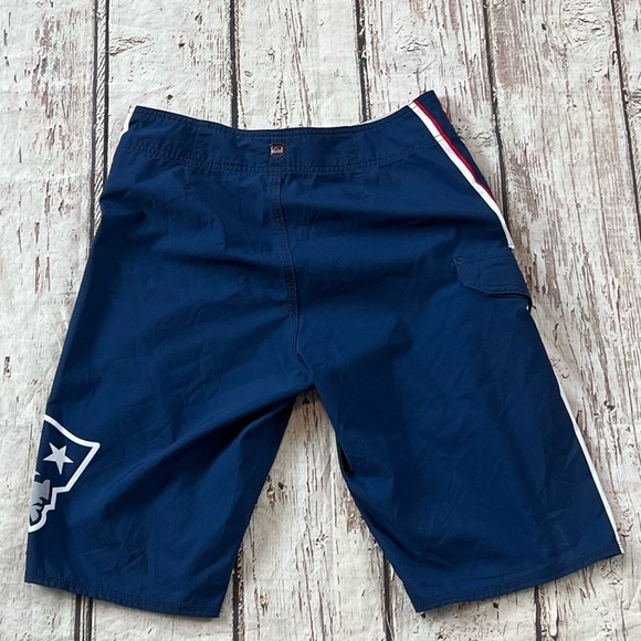Quicksilver Mens NFL New England Patriots Swim Trunks Board Shorts Bathing Suit - Picture 2 of 10
